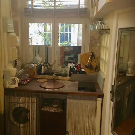 Le Petit Du North Marais Apartment